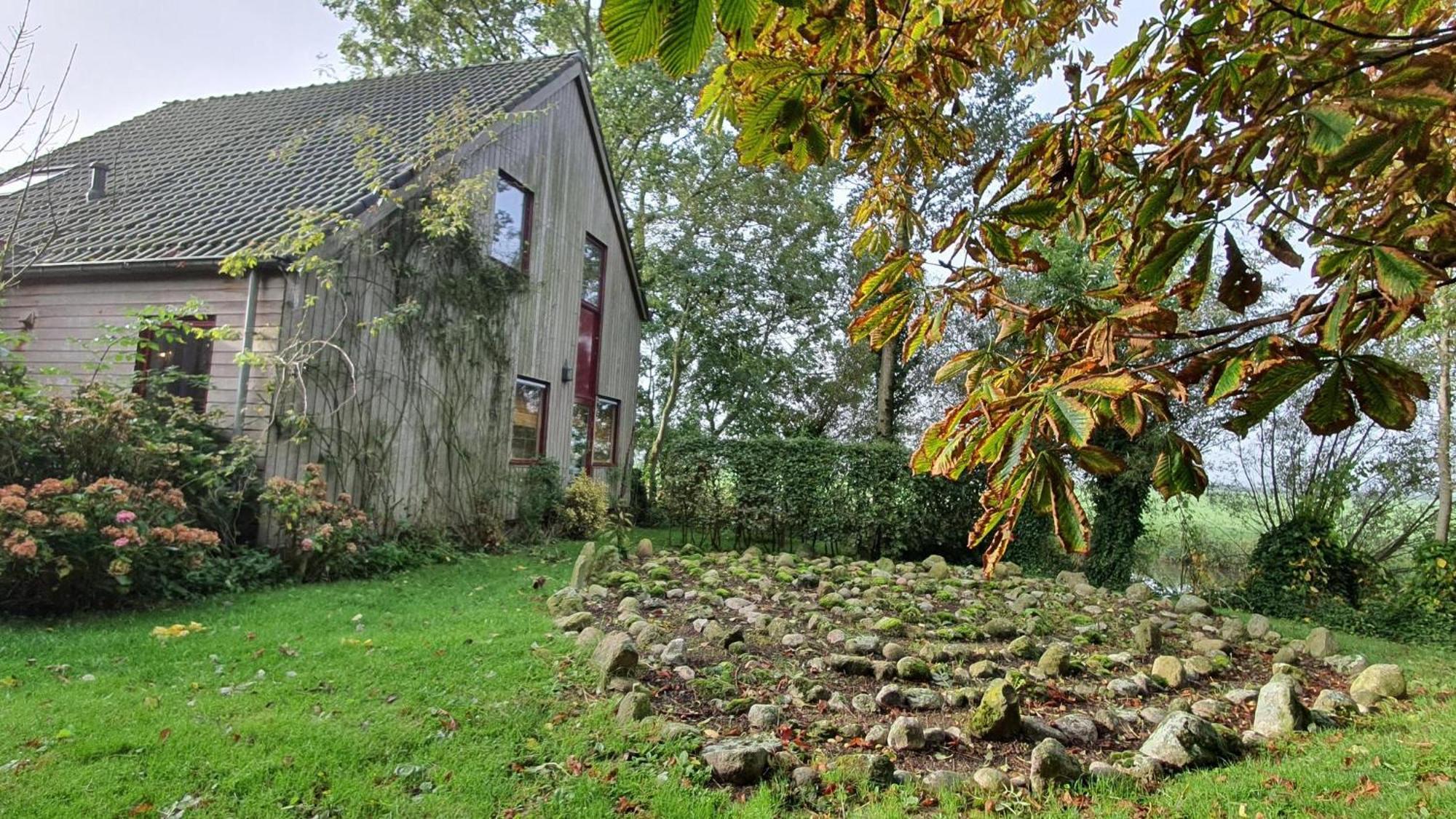 Het Kleine Paradijs Easterein Buitenkant foto